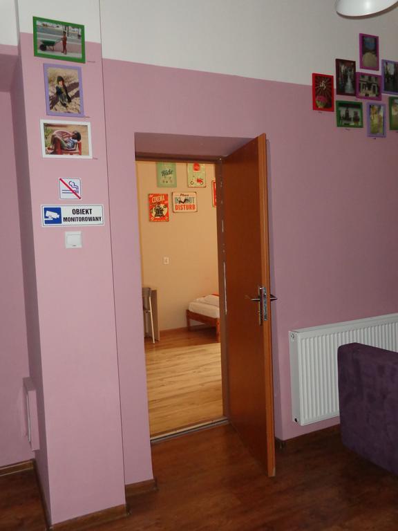 Lolek Hostel Lublin Bagian luar foto