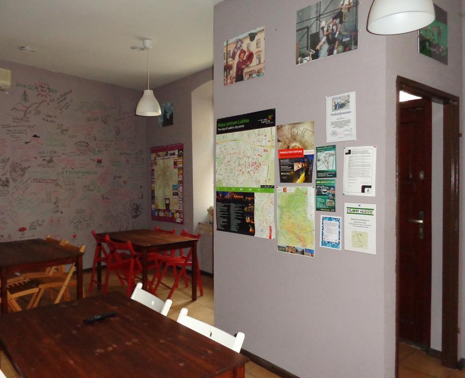 Lolek Hostel Lublin Bagian luar foto