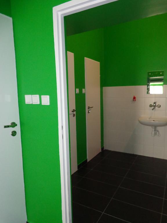 Lolek Hostel Lublin Bagian luar foto